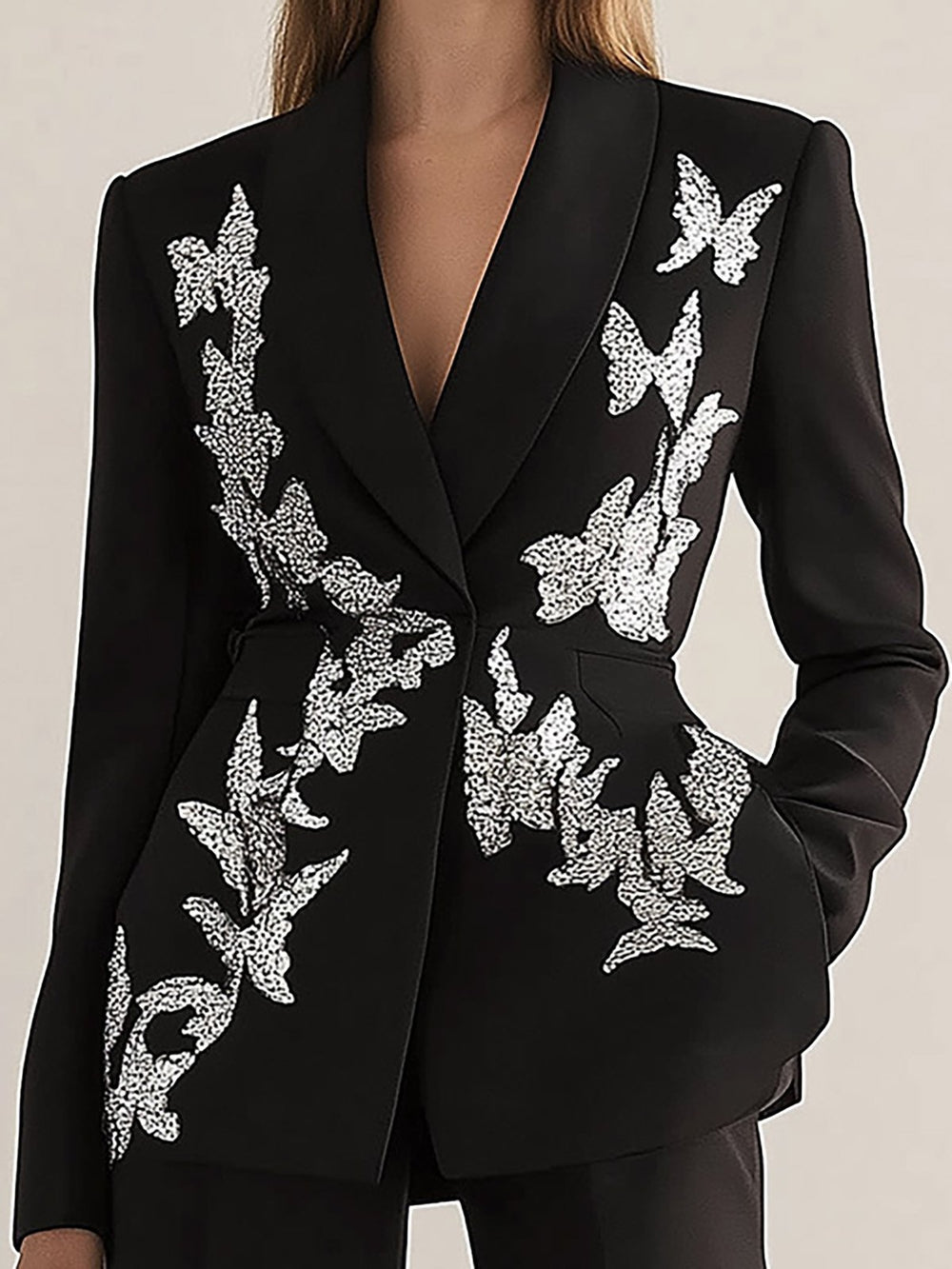 Chic Black Suit with Nature-Inspired Print - Blazer