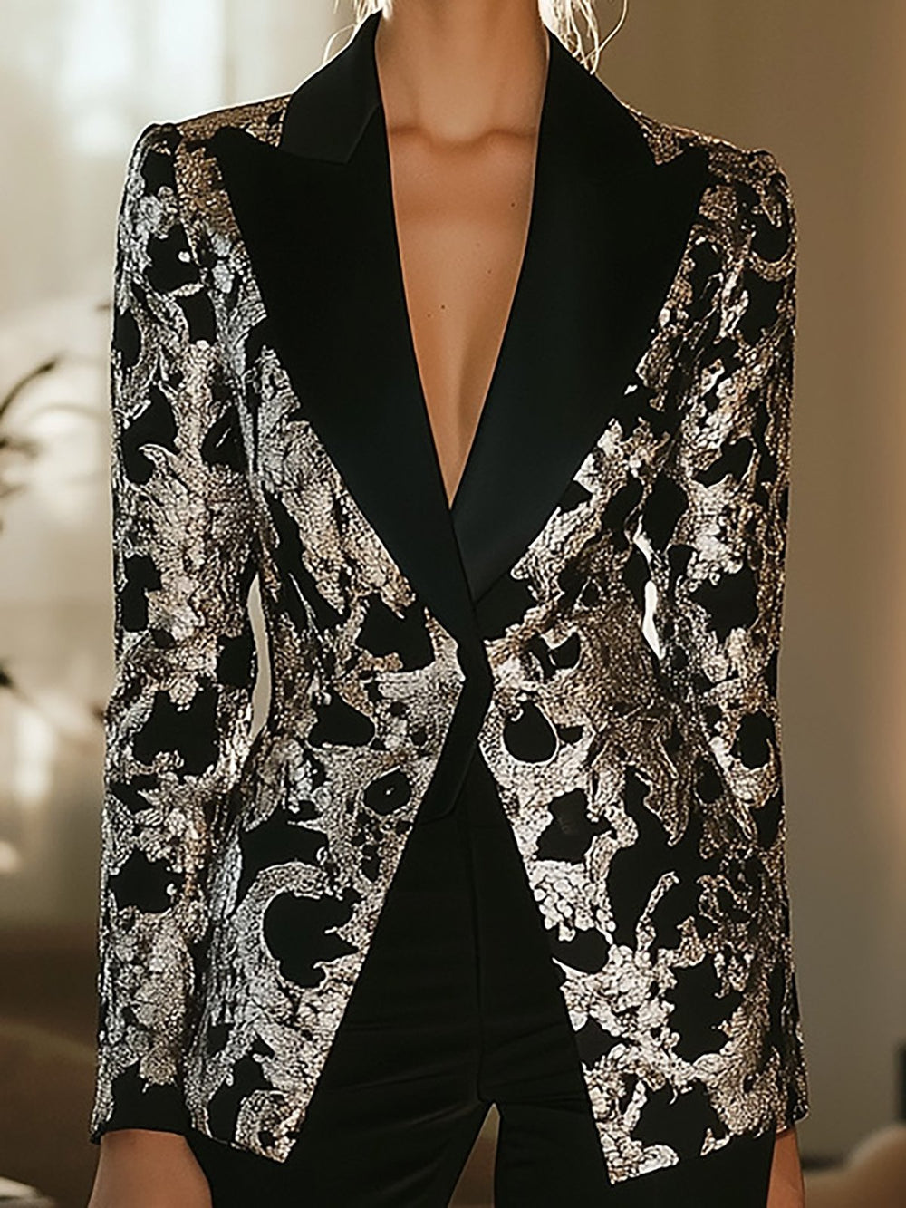 Elegant Black and Silver Satin Suit - Blazer