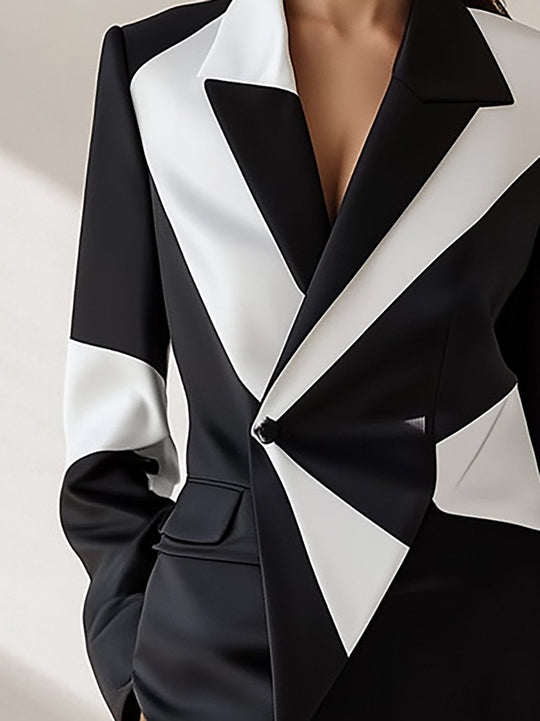 Elegant Monochrome Suit with Geometric Print - Blazer